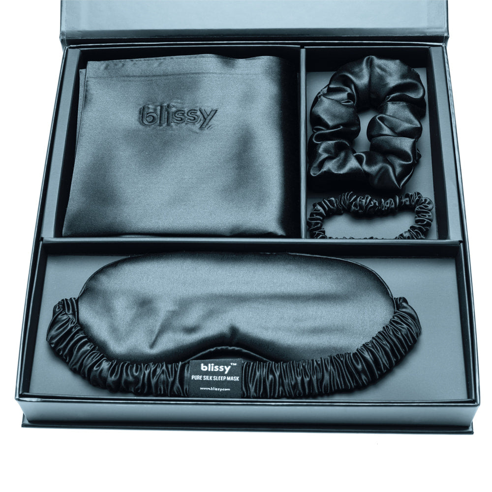 Blissy Ash Blue Silk Blissy Dream Set Detail – Queen