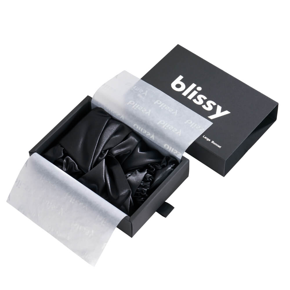 Blissy Large Black Blissy Bonnet Lifestyle – Mulberry Silk