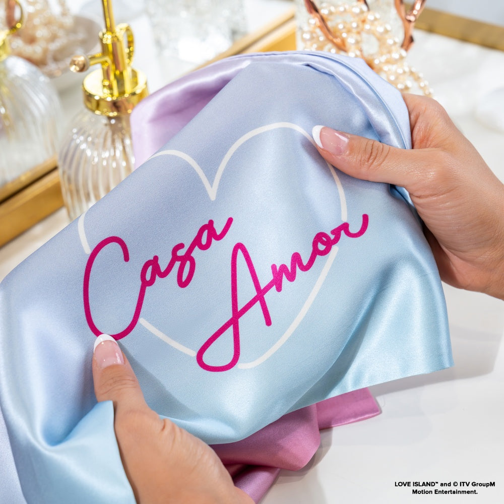 Love Island™ Pillowcase Close-Up – Blissy 22 Momme Silk