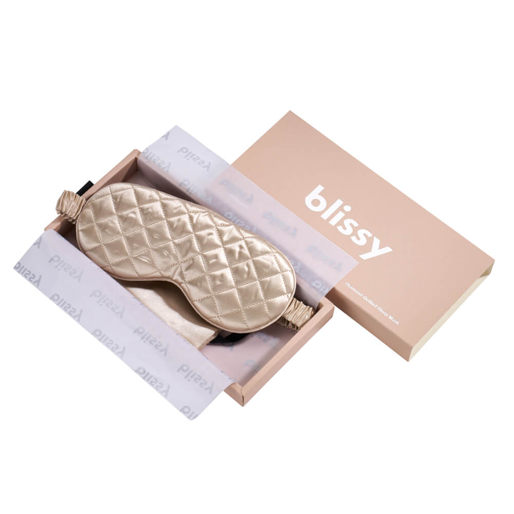 Blissy Champagne Sleep Mask Lifestyle – Mulberry Silk