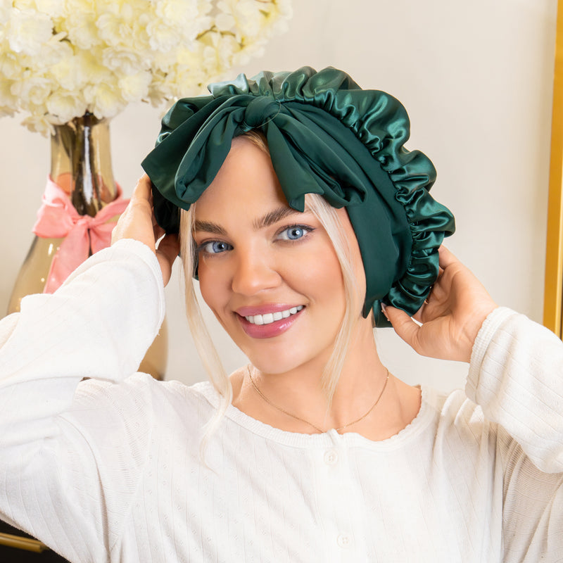 Blissy Bow Bonnet - Emerald - Emerald Blissy Bow Bonnet Close-Up – Blissy 22 Momme Silk