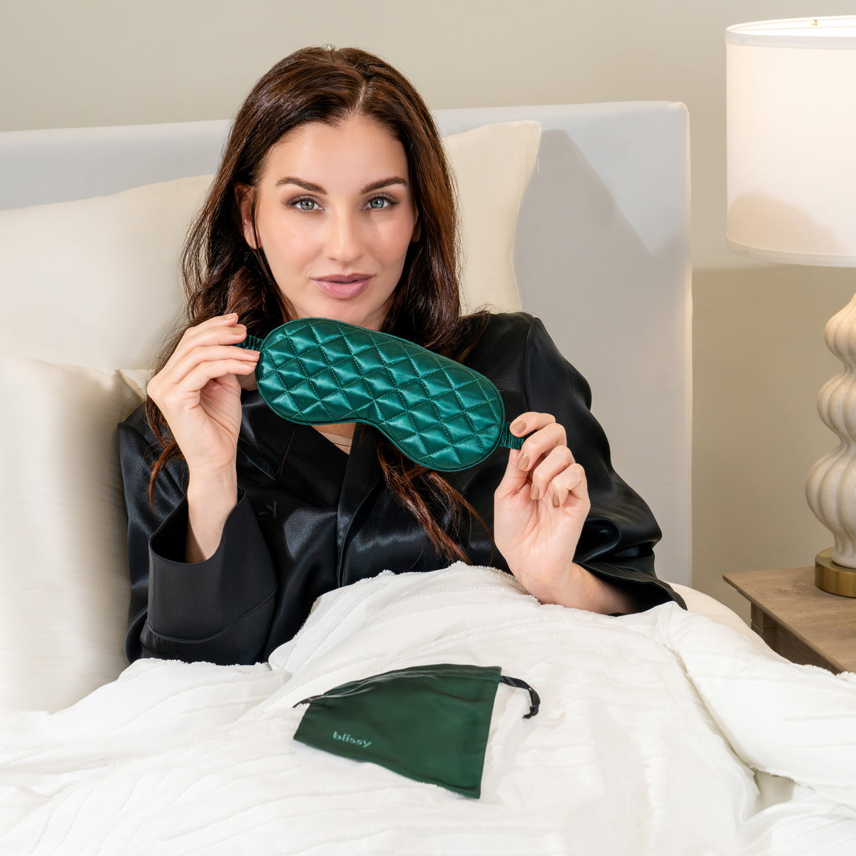 Blissy Emerald Silk Sleep Mask Detail –