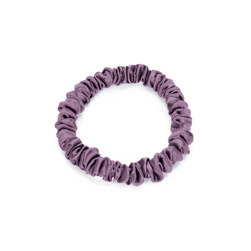 Lavender Blissy Skinny Scrunchies Close-Up – Blissy 22 Momme Silk