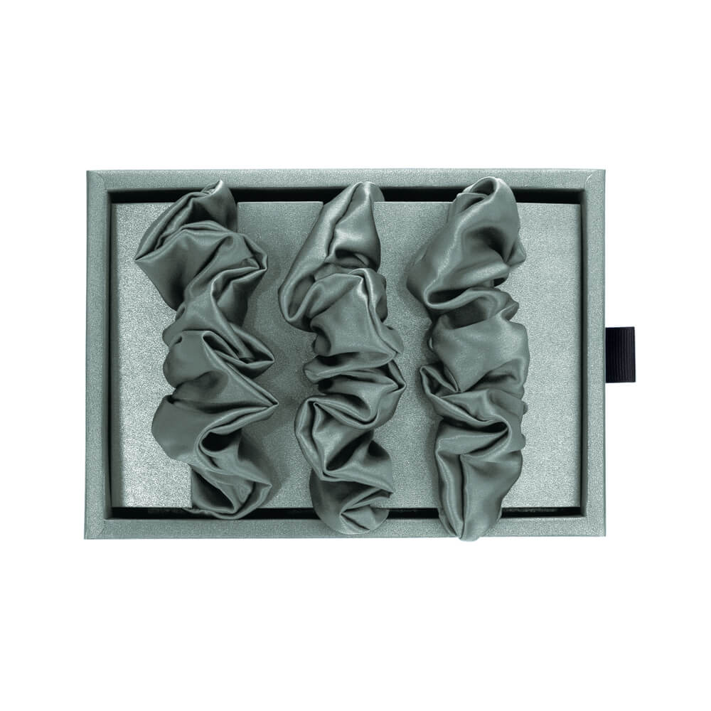 Matcha Blissy Scrunchies Close-Up – Blissy 22 Momme Silk