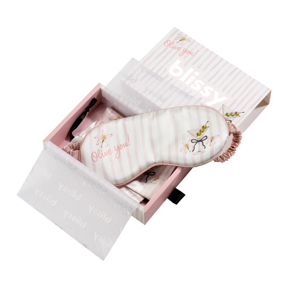 Blissy Olive You Sleep Mask Lifestyle – Mulberry Silk