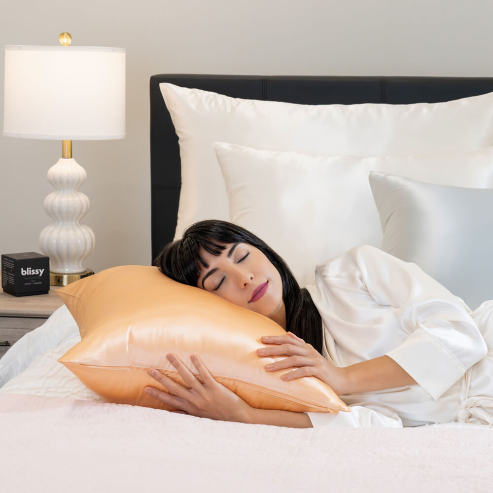 Blissy Mulberry Silk Pillowcase – Peach Queen