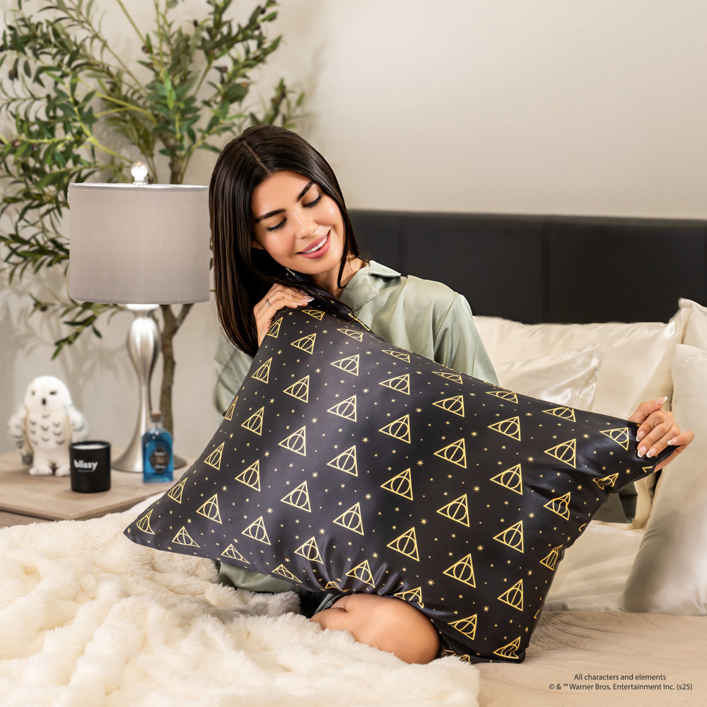 Blissy King Harry Potter Pillowcase Lifestyle – Mulberry Silk