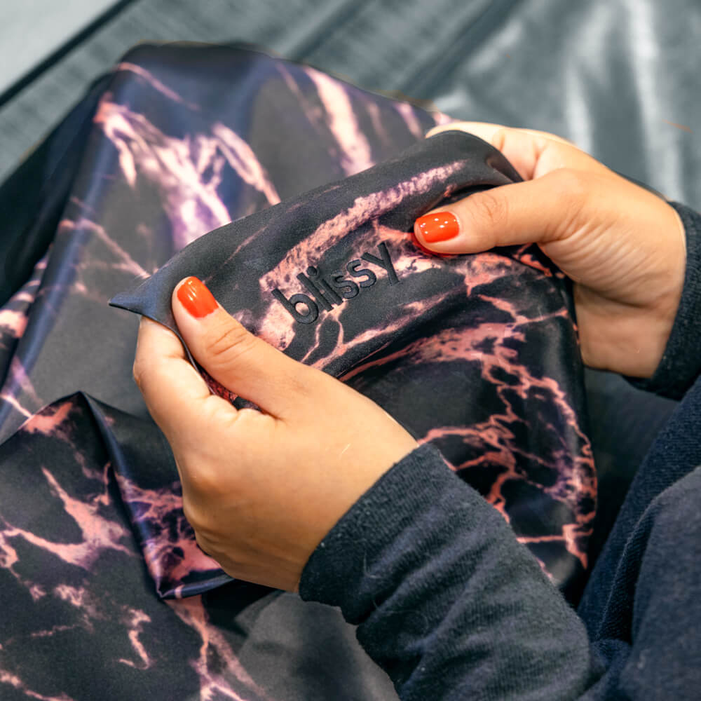 Rose Black Marble Pillowcase Close-Up – Blissy 22 Momme Silk