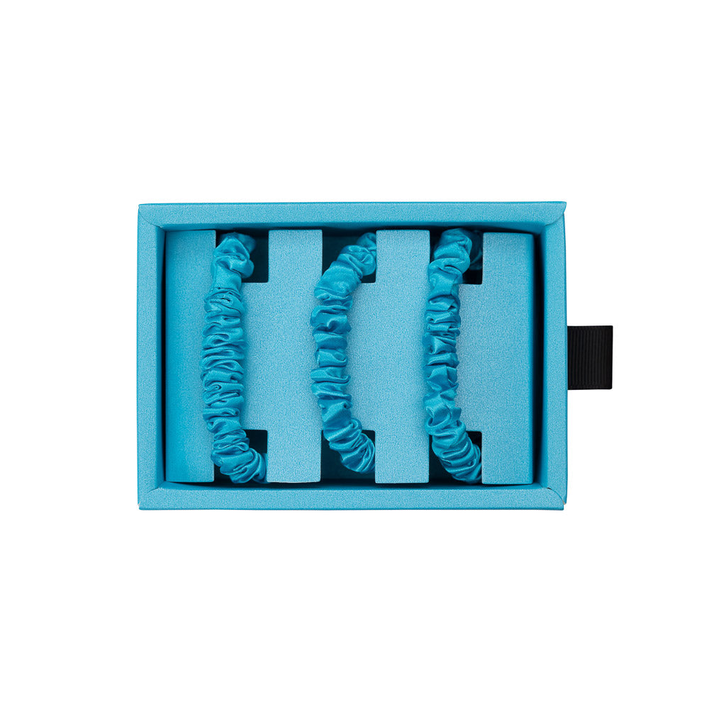Blissy Bahama Blue Silk Blissy Skinny Scrunchies Detail –