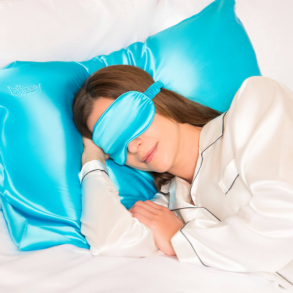 Blissy Bahama Blue Silk Sleep Mask Detail –