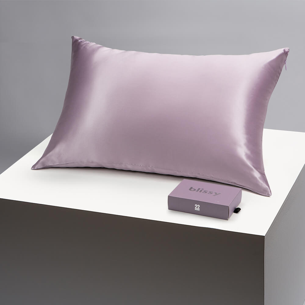 Blissy Standard Lavender Pillowcase – 22 Momme Mulberry Silk, 100% Silk