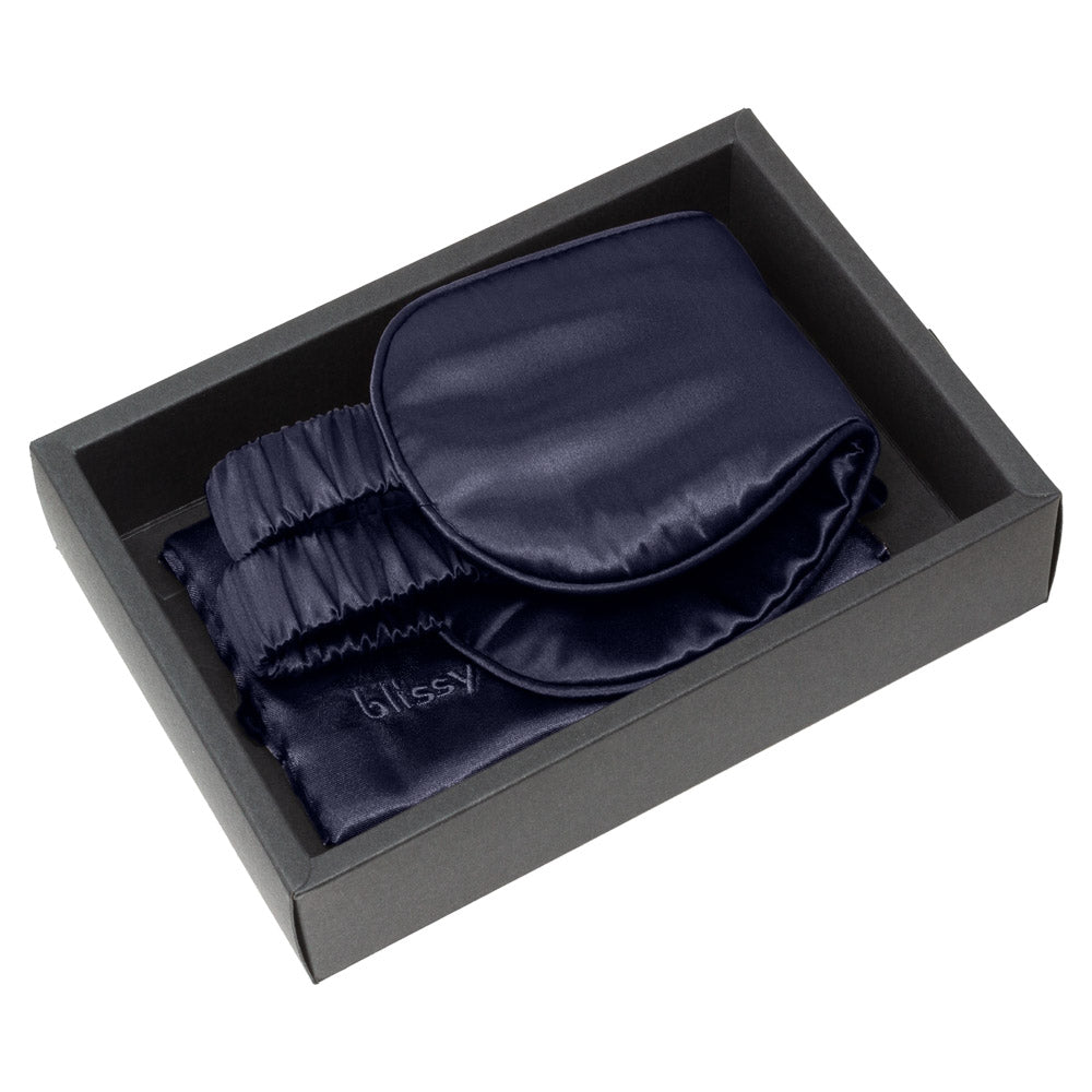 Blissy Blue Sleep Mask Lifestyle – Mulberry Silk
