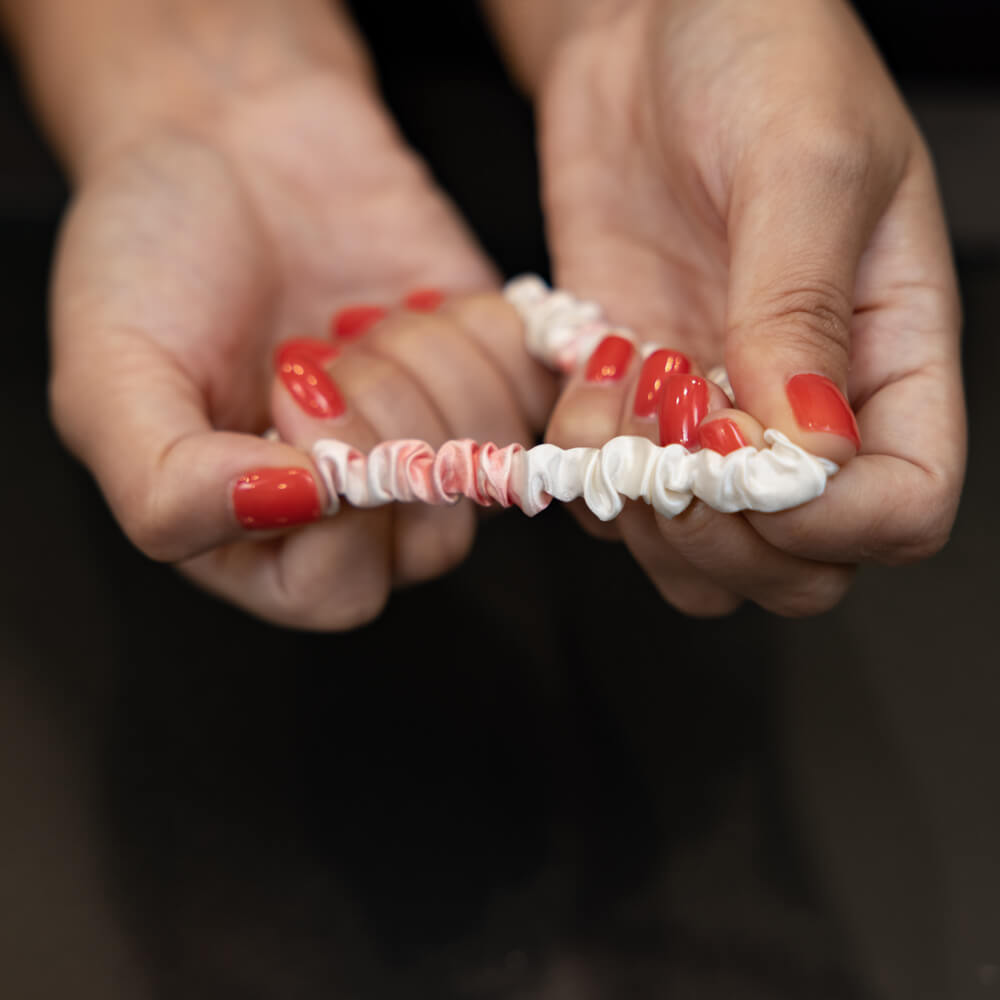 Blissy Mulberry Silk Blissy Skinny Scrunchies – Rose White Marble